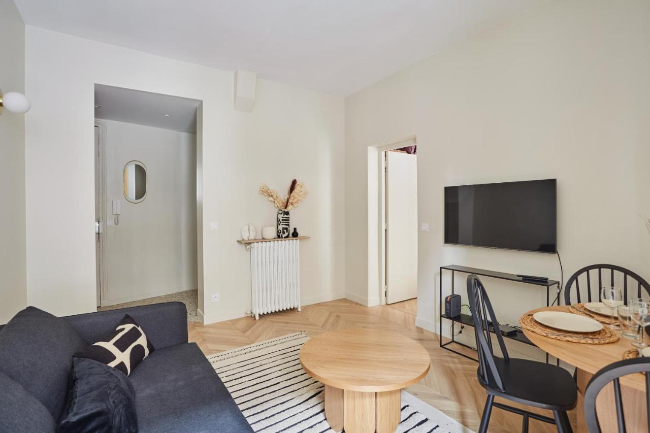 Apartment Notre Dame De Paris By Studio Prestige Exterior photo