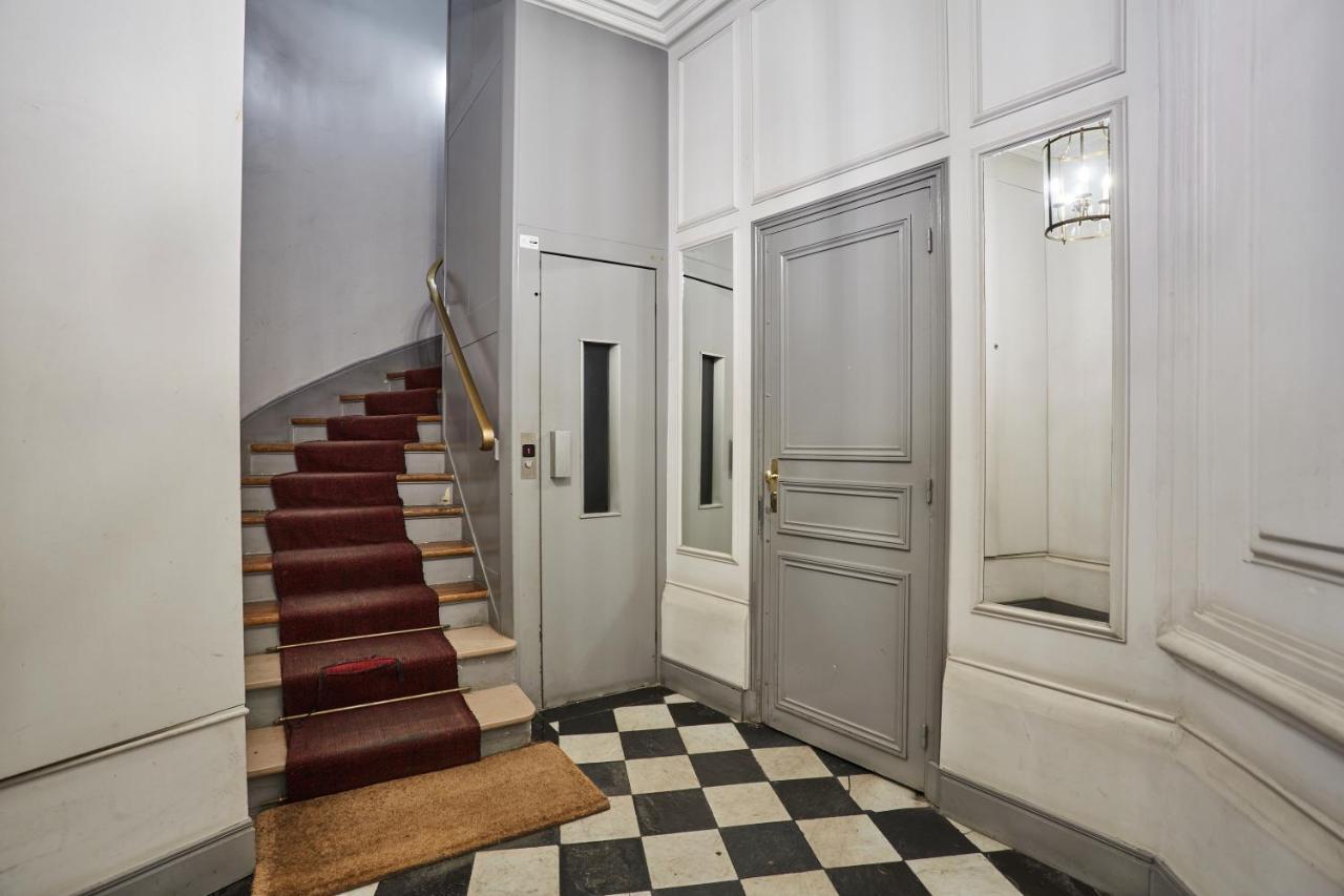 Apartment Notre Dame De Paris By Studio Prestige Exterior photo